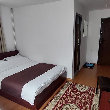 Casa Ryana Sinaia Hotel Bagian luar foto