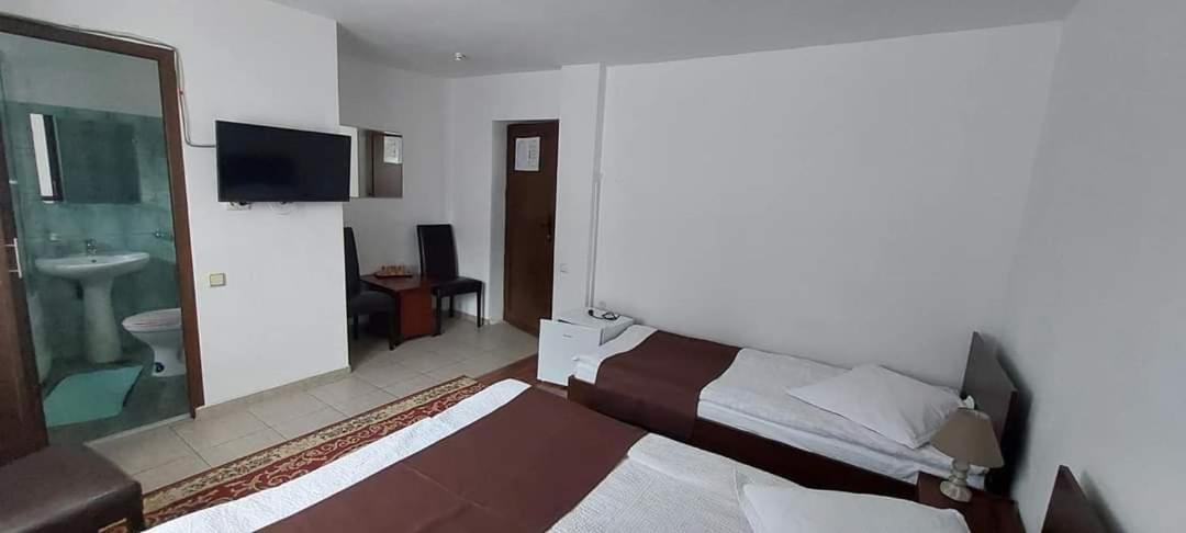 Casa Ryana Sinaia Hotel Bagian luar foto